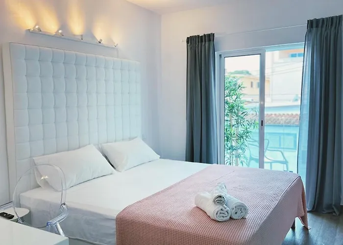 Bhc Boutique 3* Кала Миллор